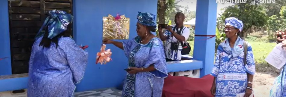 In Sierra Leone United Women in Faith Dedicate a Bakery